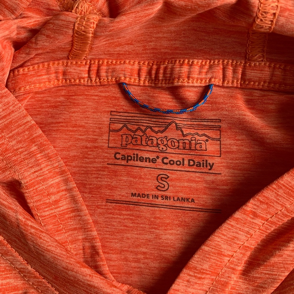 Patagonia Coral Sun Shirt - Picture 2 of 3